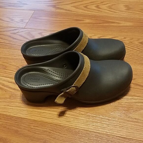 CROCS Sarah  mule clogs Sz 8W - Picture 5 of 6